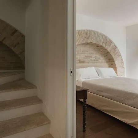 Il Gallo Bianco Pensión